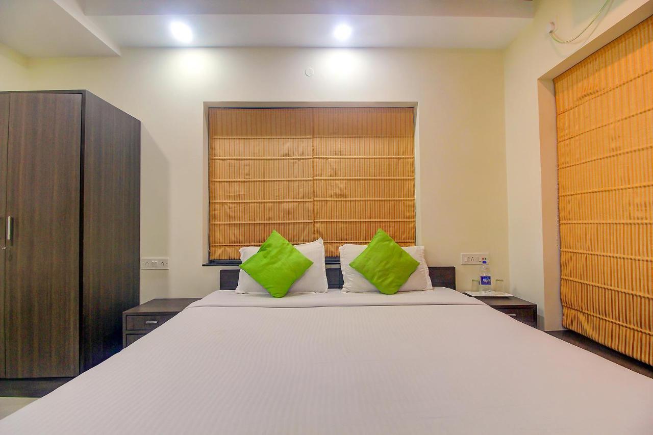 Fabhotel Four Seasons Kolkata Exterior photo